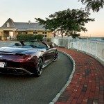 Aston Martin Vanquish Volante