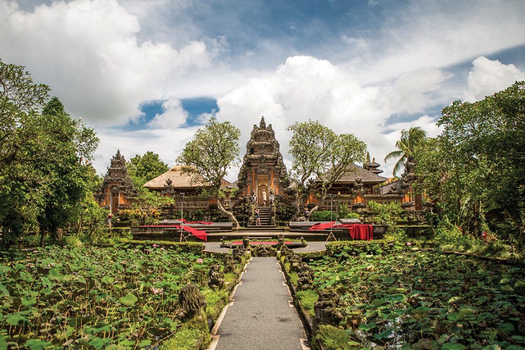 Pura Taman Saraswati Temple