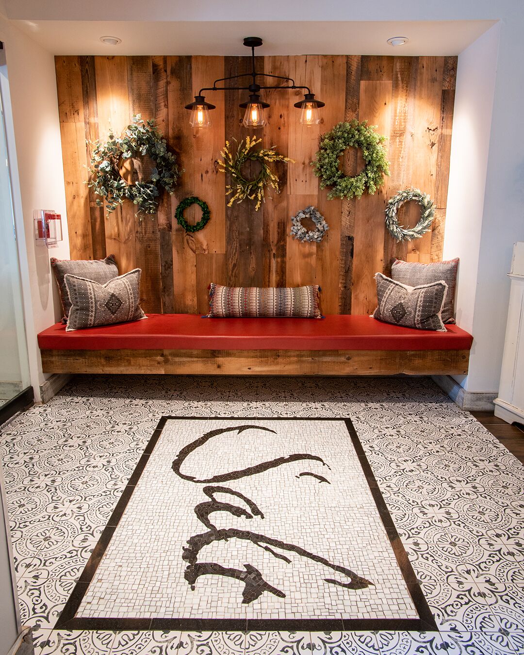 Salt Seafood and Oyster Bar