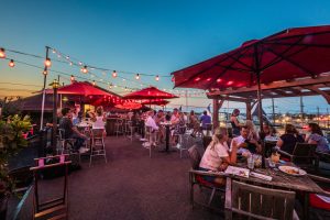 Daddy O Rooftop Bar and Restaurant 